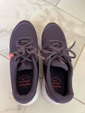 Nike Women’s Athletic Sneakers in Plum with Coral Swoosh